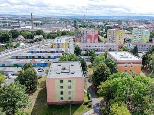 Pronájem bytu 2+1, Chomutov, Vítězslava Nezvala, 60 m2