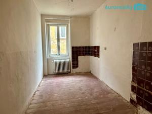 Prodej bytu 3+1, Mariánské Lázně, Anglická, 73 m2