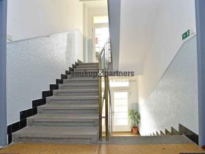 Pronájem bytu 2+kk, Praha - Smíchov, Štefánikova, 57 m2
