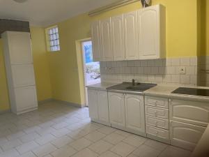 Pronájem bytu 4+1, Frenštát pod Radhoštěm, Dolní, 120 m2