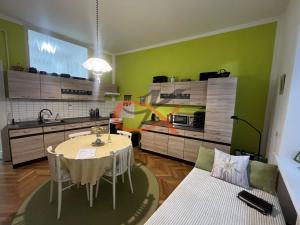 Prodej bytu 2+1, Ostrava, 28. října, 83 m2