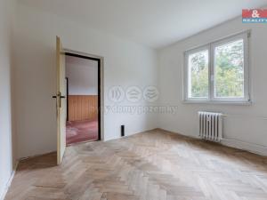 Prodej bytu 3+1, Rotava, Sídliště, 58 m2