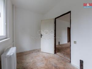 Prodej bytu 3+1, Rotava, Sídliště, 58 m2