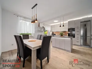Prodej rodinného domu, Trutnov - Starý Rokytník, 216 m2