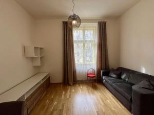 Pronájem bytu 2+kk, Praha - Nové Město, Legerova, 45 m2