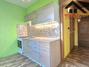 Prodej bytu 1+1, Trutnov, Fialková, 34 m2