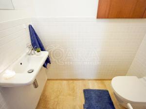 Pronájem bytu 2+kk, Praha - Vysočany, Podnádražní, 64 m2