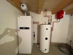 Pronájem rodinného domu, Petrovice, 338 m2