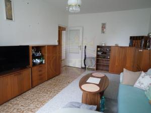 Prodej bytu 2+1, Jaroměř, Albieriho, 57 m2