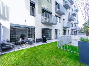 Pronájem bytu 1+kk, Praha - Strašnice, Štěchovická, 39 m2