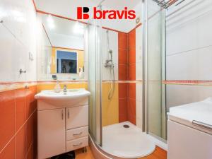 Prodej bytu 3+1, Brno, Zborovská, 75 m2