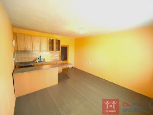 Prodej bytu 1+kk, Znojmo, Družstevní, 29 m2