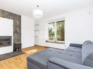 Pronájem rodinného domu, Statenice, Keltská, 280 m2