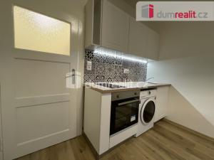 Pronájem bytu 1+kk, Praha - Nusle, U Svépomoci, 30 m2