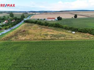 Prodej komerčního pozemku, Kuchařovice, 9212 m2