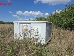 Prodej komerčního pozemku, Kuchařovice, 9212 m2