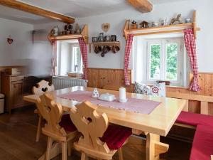 Prodej chalupy, Kobyly, 160 m2