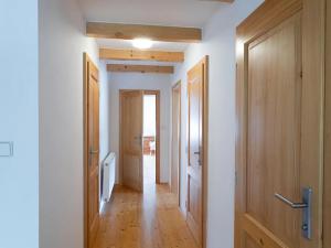 Prodej chalupy, Kobyly, 160 m2