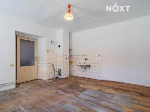 Prodej rodinného domu, Lišov, třída 5. května, 160 m2