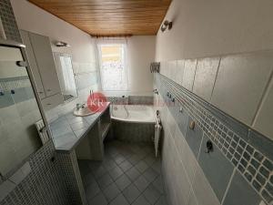 Prodej bytu 2+1, České Budějovice, Roudenská, 54 m2