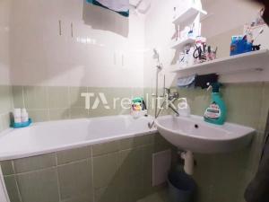 Prodej bytu 3+1, Karviná, Na Kopci, 74 m2