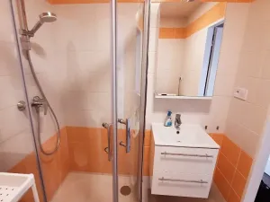 Pronájem bytu 1+1, Praha, Kaplická, 30 m2