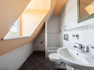 Prodej vily, Doksy - Staré Splavy, Lázeňský vrch, 535 m2