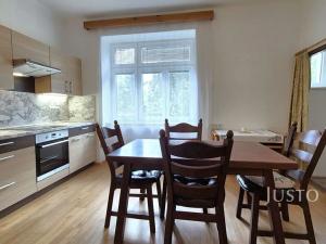 Pronájem bytu 2+1, Písek, Pražská, 75 m2