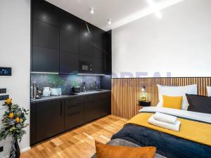 Prodej bytu 1+kk, Praha - Smíchov, Grafická, 35 m2