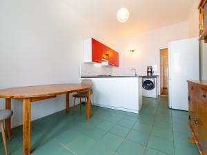 Pronájem bytu 2+1, Praha - Bubeneč, Ovenecká, 93 m2