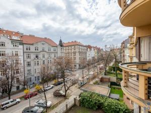 Pronájem bytu 2+1, Praha - Bubeneč, Ovenecká, 93 m2