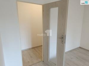 Pronájem bytu 1+1, Děčín - Děčín I-Děčín, Karla Čapka, 50 m2