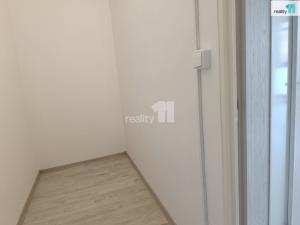 Pronájem bytu 1+1, Děčín - Děčín I-Děčín, Karla Čapka, 50 m2