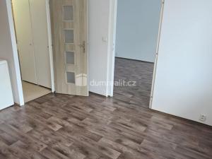 Pronájem bytu 1+1, Jílové - Kamenná, Spojová, 35 m2