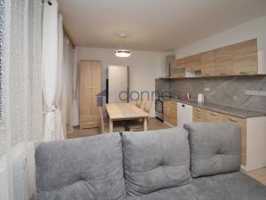 Pronájem bytu 3+kk, Praha, Sládkovičova, 58 m2