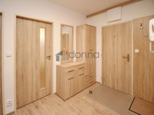 Pronájem bytu 3+kk, Praha, Sládkovičova, 58 m2