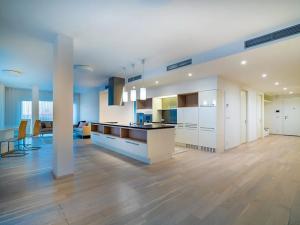 Pronájem bytu 4+kk, Praha - Smíchov, Gabrielská, 177 m2