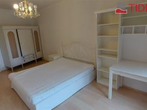 Pronájem bytu 2+kk, Praha, Pod Hybšmankou, 76 m2