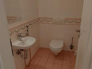 Pronájem bytu 2+kk, Praha, Pod Hybšmankou, 76 m2
