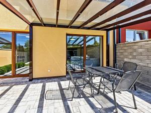 Prodej rodinného domu, Světice, Na Žlábku, 162 m2