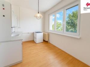 Prodej bytu 1+1, Ostrov, Štúrova, 37 m2