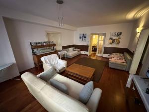 Pronájem bytu 5+kk, Praha - Nové Město, Krakovská, 145 m2