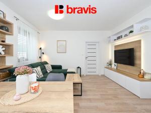 Prodej bytu 3+kk, Holubice, 81 m2