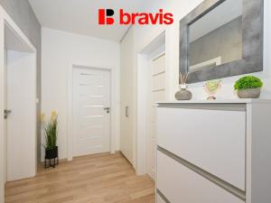 Prodej bytu 3+kk, Holubice, 81 m2