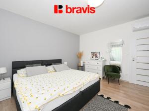 Prodej bytu 3+kk, Holubice, 81 m2