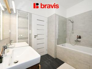 Prodej bytu 3+kk, Holubice, 81 m2
