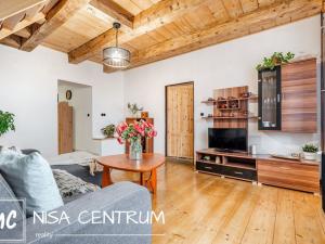 Prodej rodinného domu, Mšecké Žehrovice, 190 m2