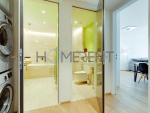 Pronájem bytu 2+kk, Praha - Holešovice, Komunardů, 59 m2