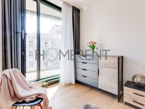 Pronájem bytu 2+kk, Praha - Holešovice, Komunardů, 59 m2