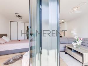 Pronájem bytu 2+kk, Praha - Holešovice, Komunardů, 59 m2